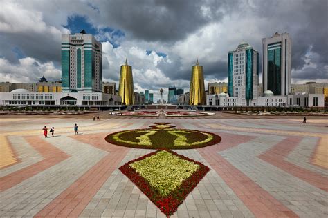 kakastan empty city.